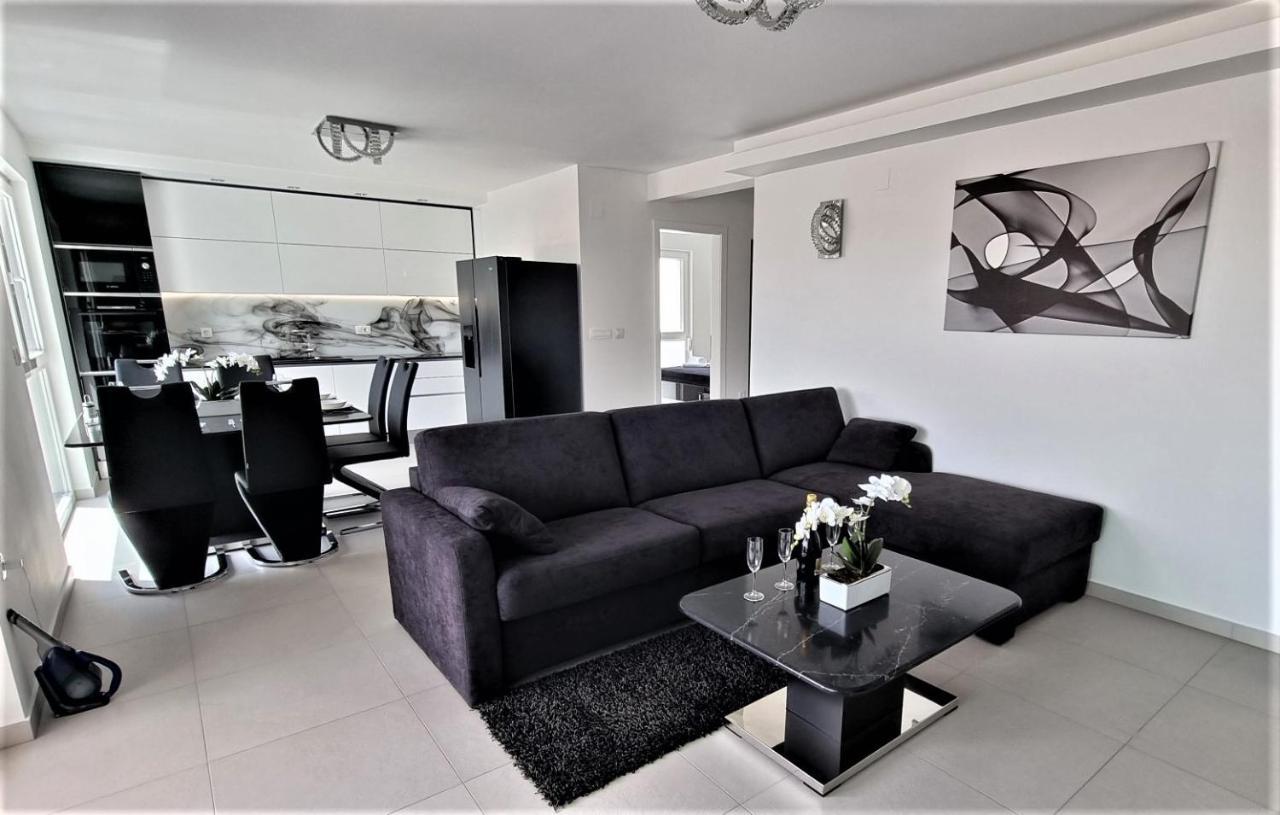 Bartol Luxury Apartments Krk Croatia, With Own Hot Tub - Whirlpool Krk Town Zewnętrze zdjęcie