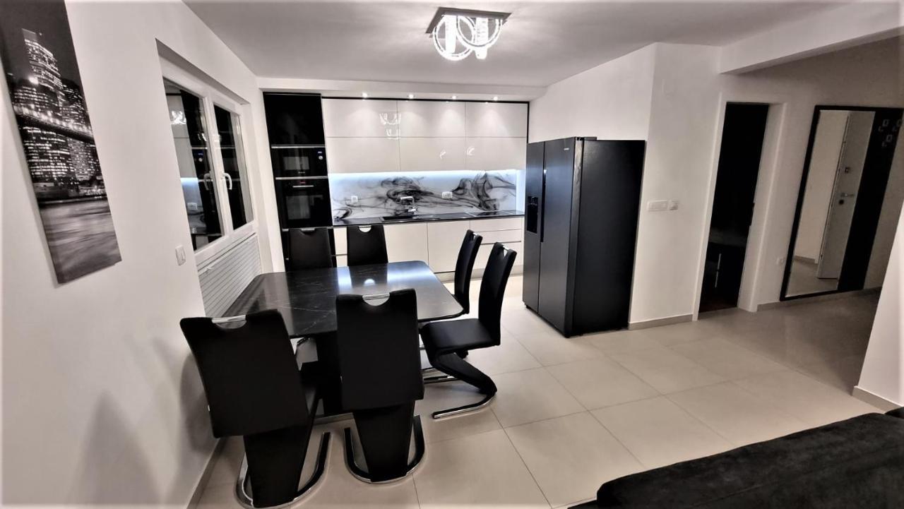 Bartol Luxury Apartments Krk Croatia, With Own Hot Tub - Whirlpool Krk Town Zewnętrze zdjęcie