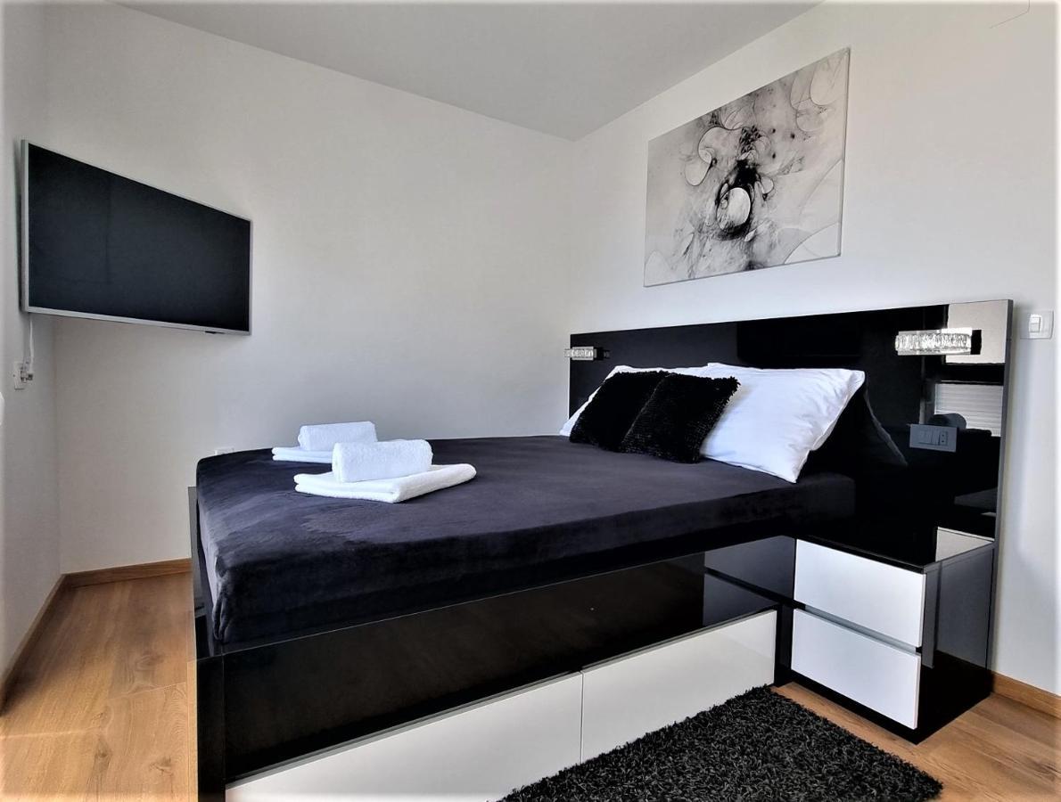 Bartol Luxury Apartments Krk Croatia, With Own Hot Tub - Whirlpool Krk Town Zewnętrze zdjęcie