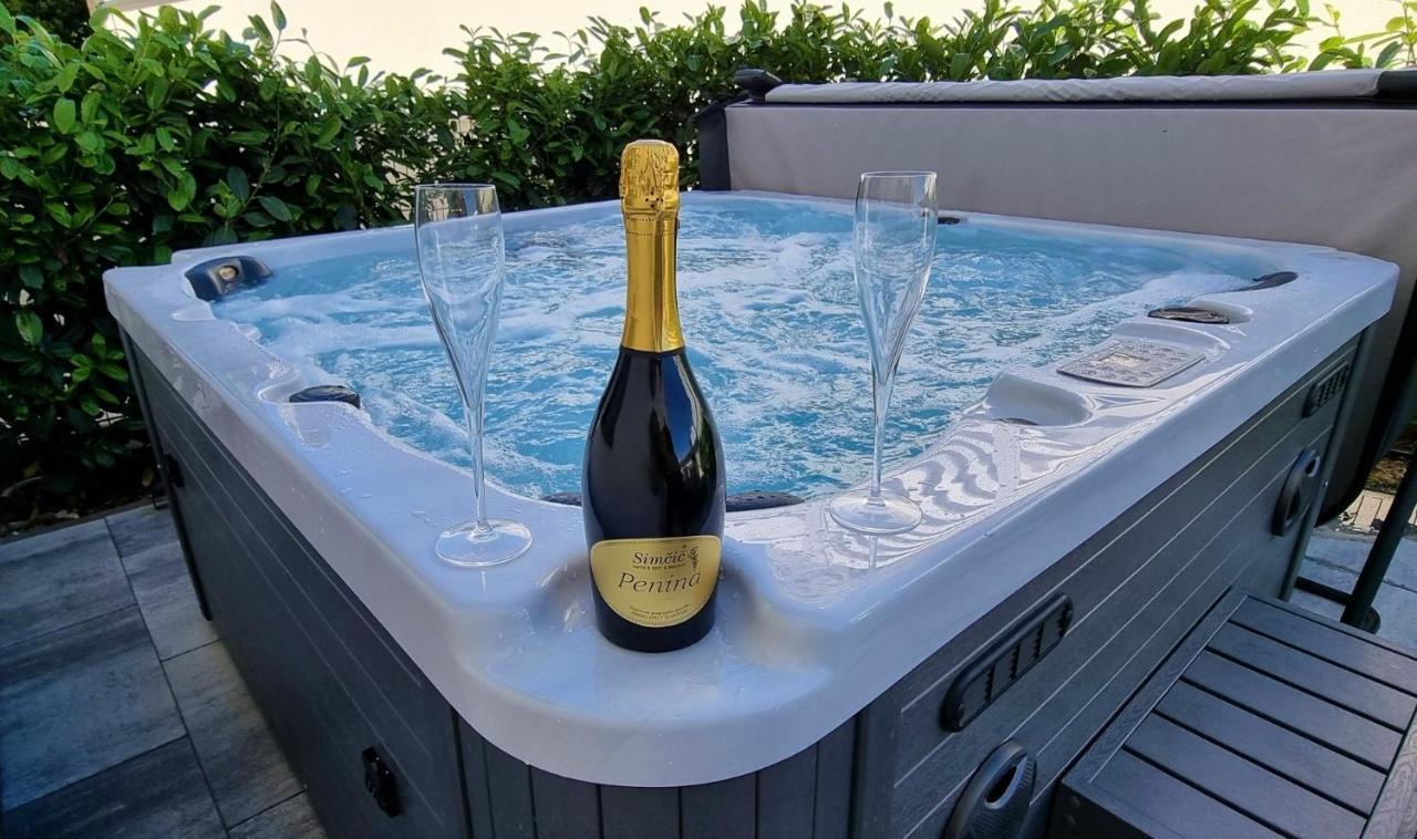 Bartol Luxury Apartments Krk Croatia, With Own Hot Tub - Whirlpool Krk Town Zewnętrze zdjęcie