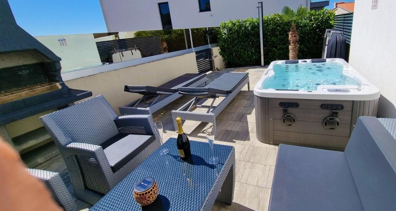 Bartol Luxury Apartments Krk Croatia, With Own Hot Tub - Whirlpool Krk Town Zewnętrze zdjęcie