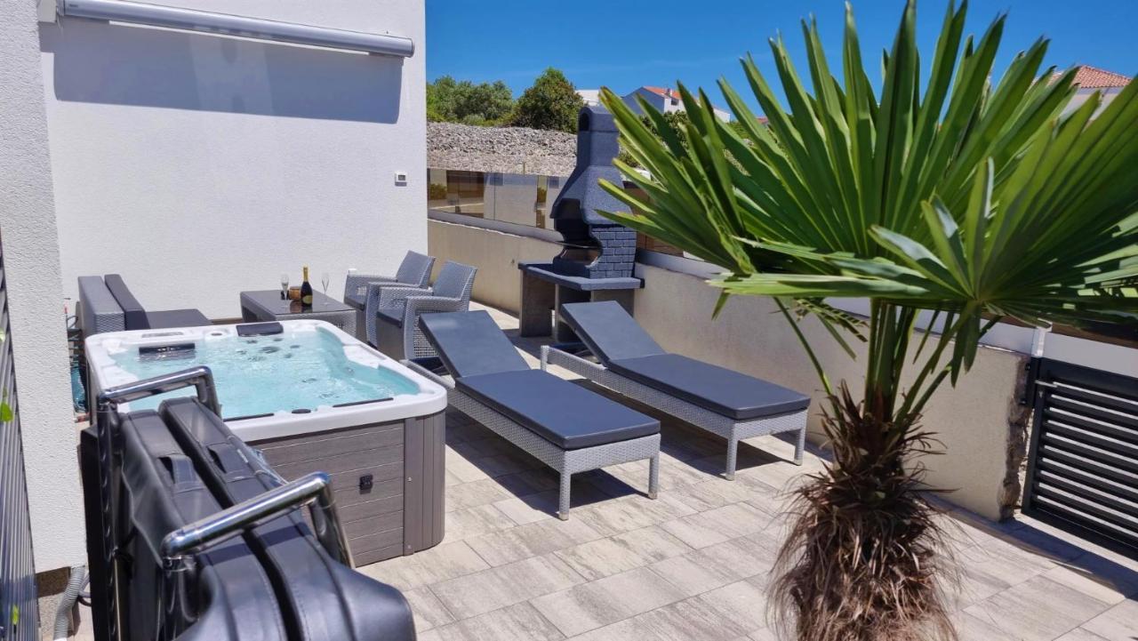 Bartol Luxury Apartments Krk Croatia, With Own Hot Tub - Whirlpool Krk Town Zewnętrze zdjęcie